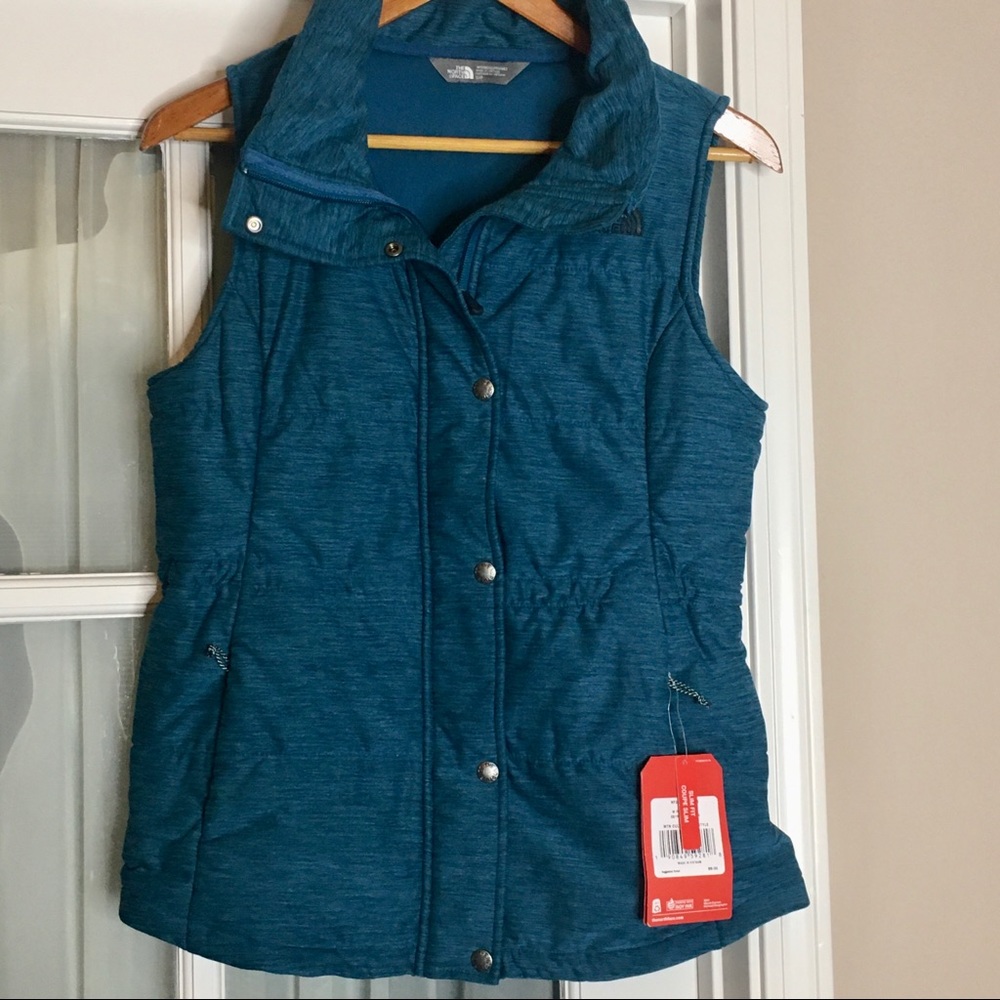 🆕 The North Face ‘Mountain Culture/Lifestyle’ Vest - Small Petite - Picture 3 of 7